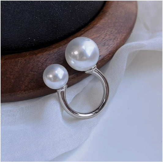 Charming Pearl Ring for Any Occasion