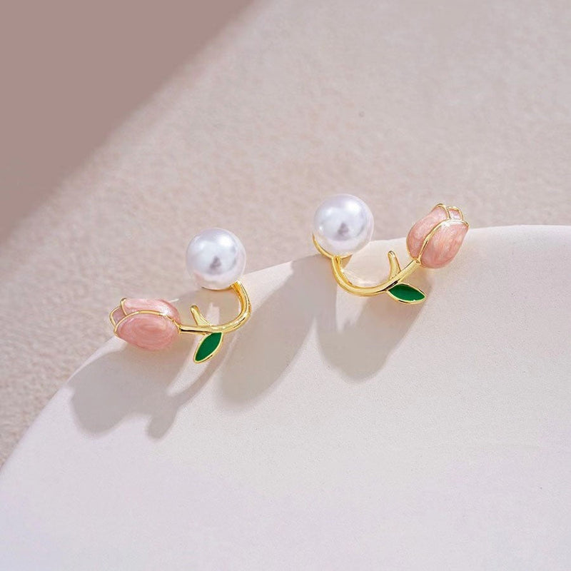 Classic Earring with Timeless Appeal