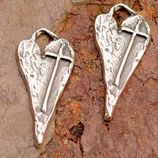 Charming Silver Necklace for Any Occasion