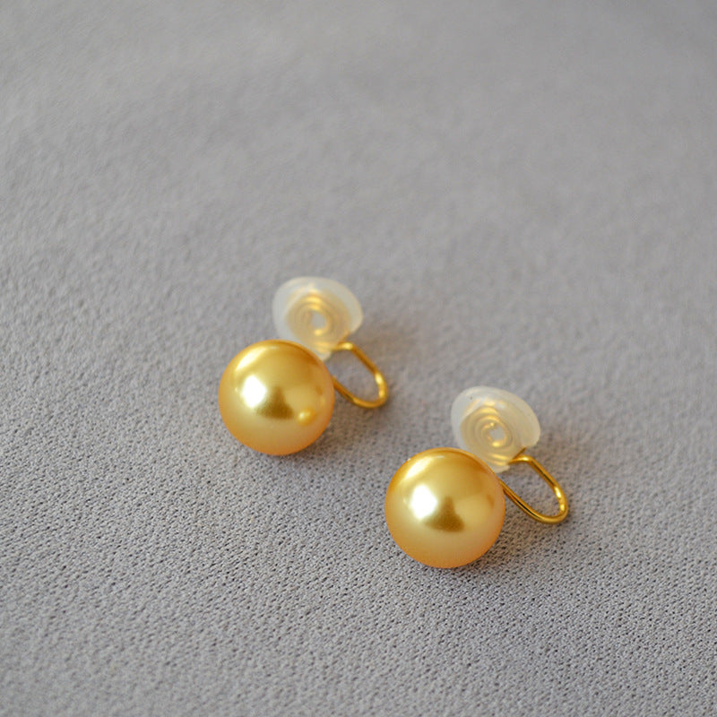 Charming Pearl Earring for Any Occasion