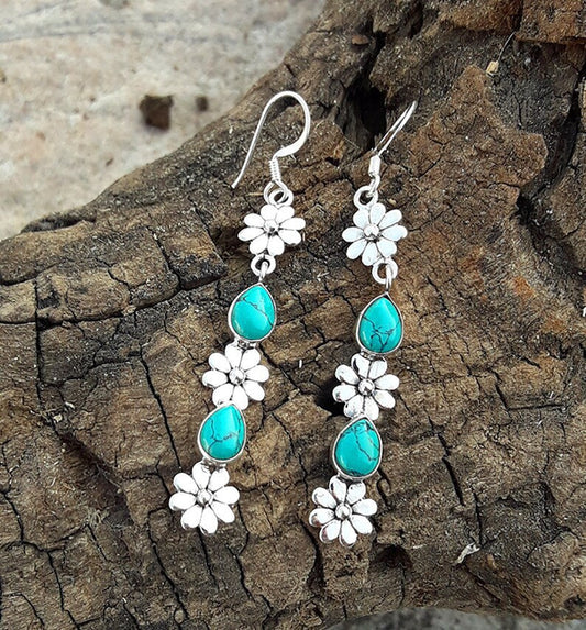Stunning Earring for Daily Wear
