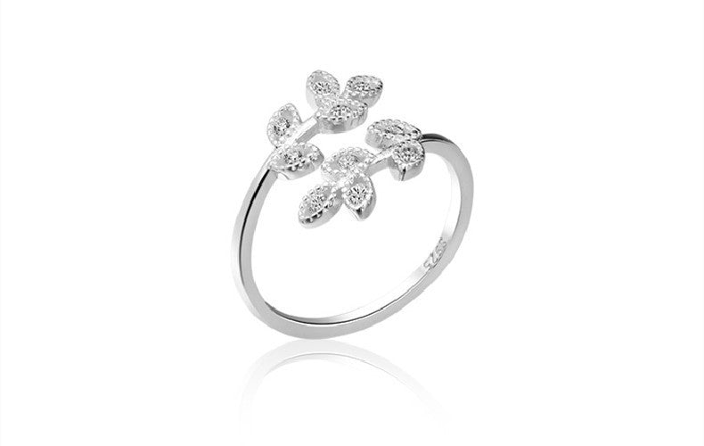 Romantic Gold Ring for Special Moments