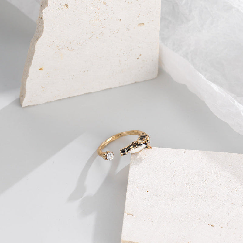 Stunning Gold Bracelet for Daily Wear