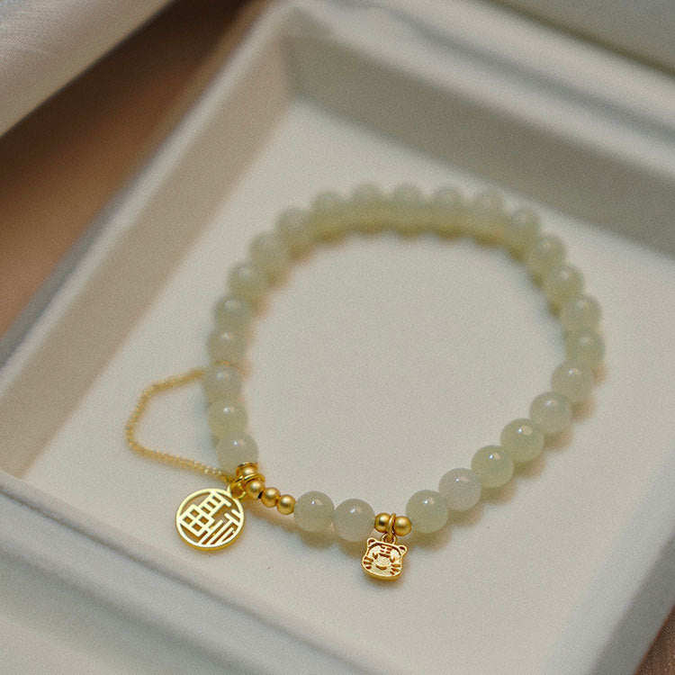 Classic Bracelet with Timeless Appeal
