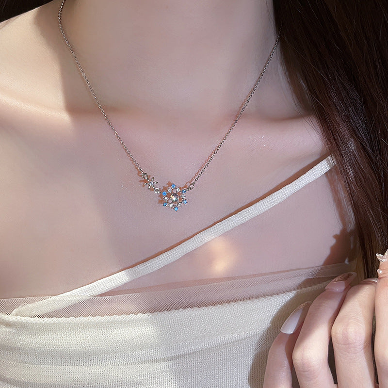 Beautiful Necklace with Unique Style