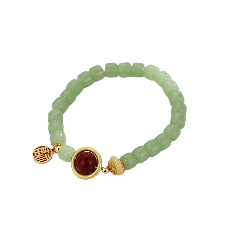 Romantic Gold Bracelet for Special Moments
