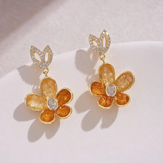 Charming Earring for Any Occasion