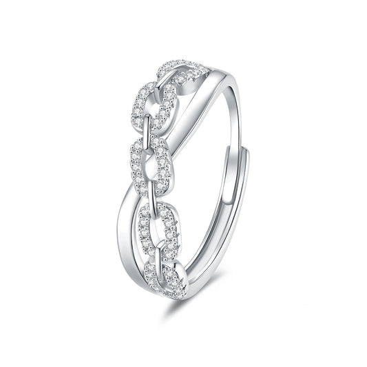 Classic Chain with Timeless Appeal