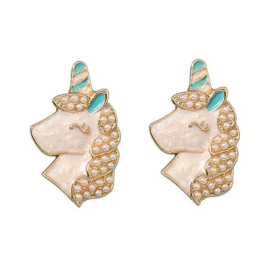 Classic Pearl Earring with Timeless Appeal