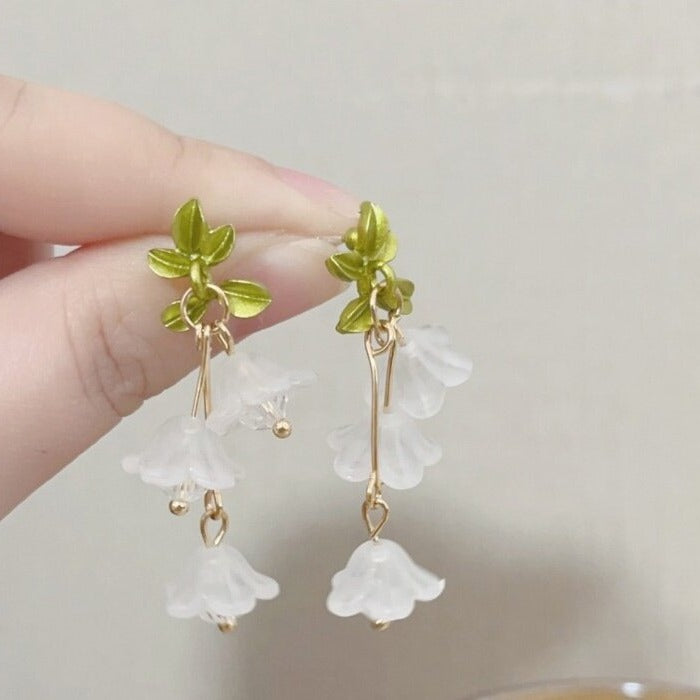 Beautiful Earring with Unique Style