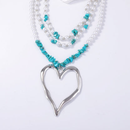 Beautiful Pearl Necklace with Unique Style