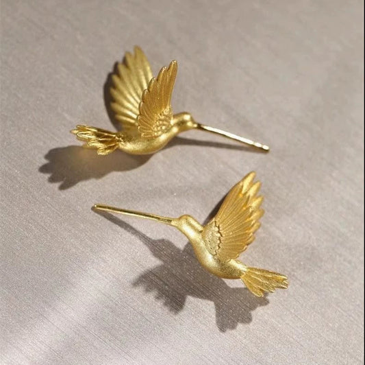 Classic Earring with Timeless Appeal