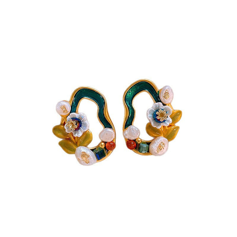 Romantic Pearl Earring for Special Moments