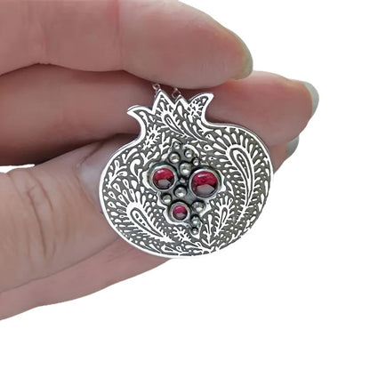 Romantic Necklace for Special Moments