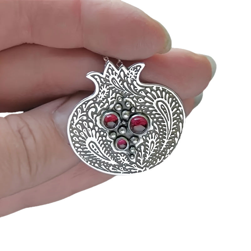 Romantic Necklace for Special Moments