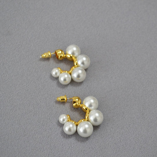 Elegant Gold Earring for Every Occasion
