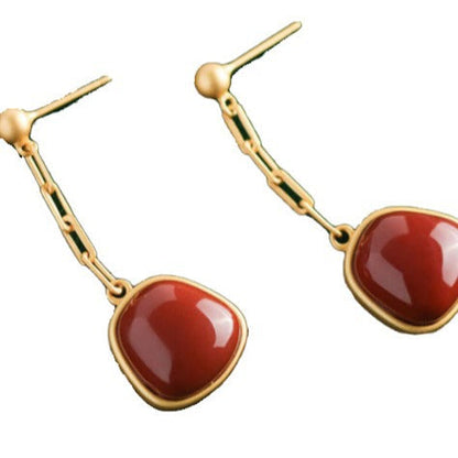 Beautiful Gold Earring with Unique Style