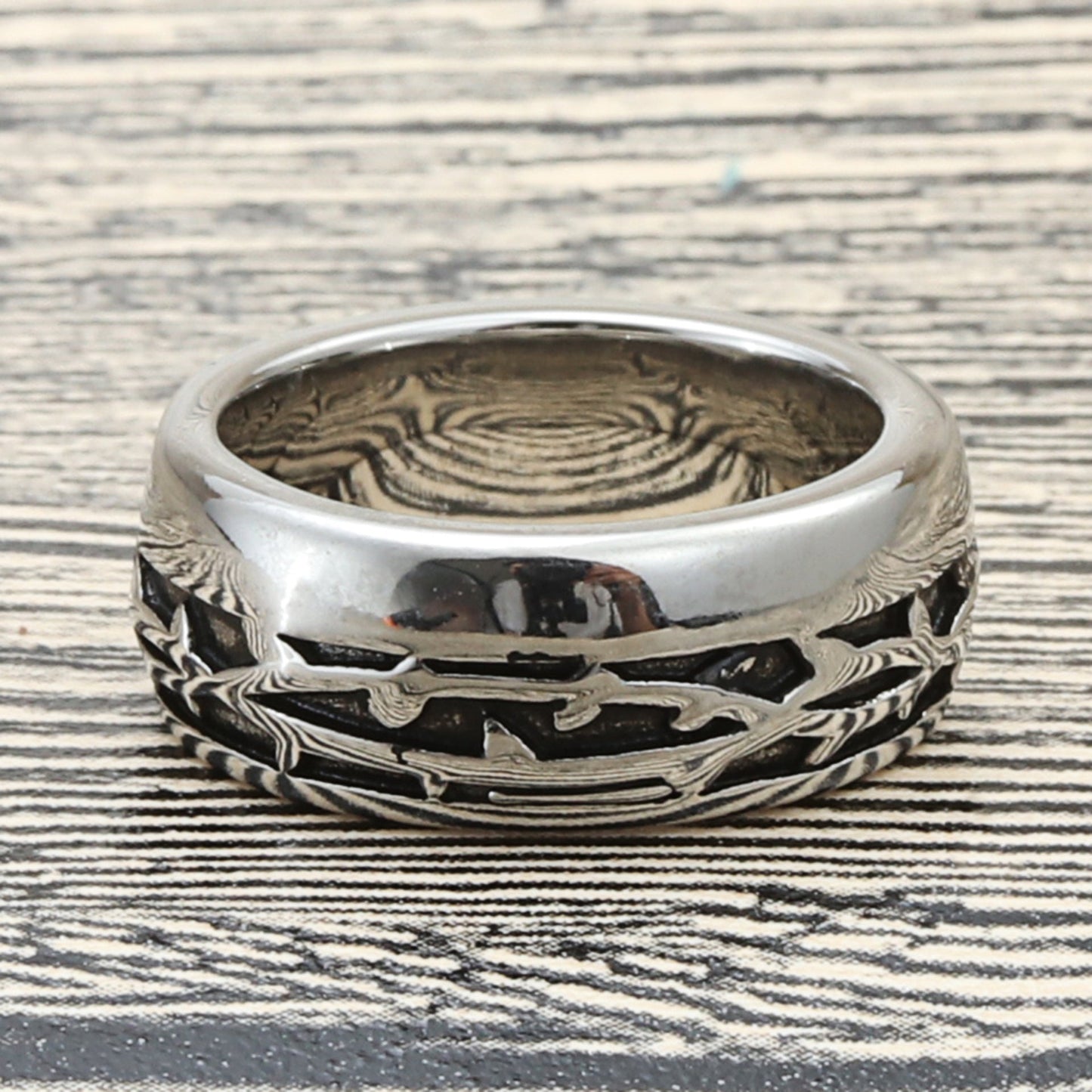 Classic Ring with Timeless Appeal
