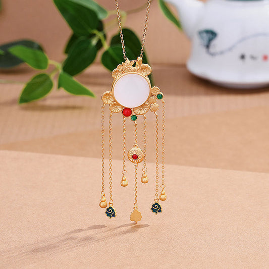 Charming Gold Necklace for Any Occasion