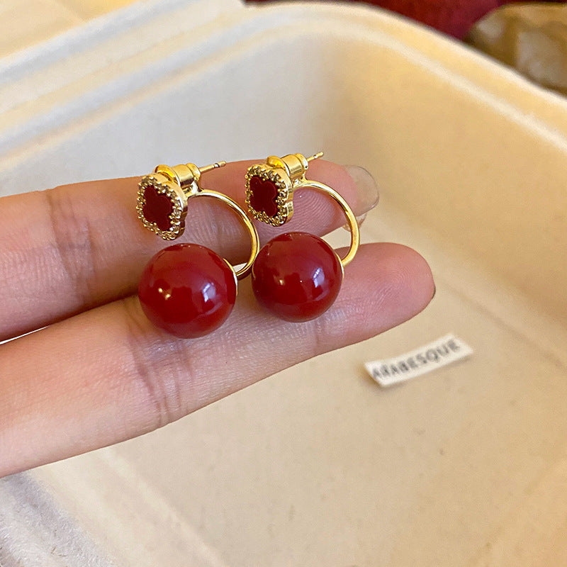 Stunning Pearl Earring for Daily Wear