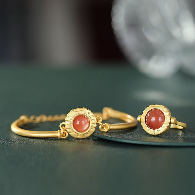 Charming Silver Bracelet for Any Occasion