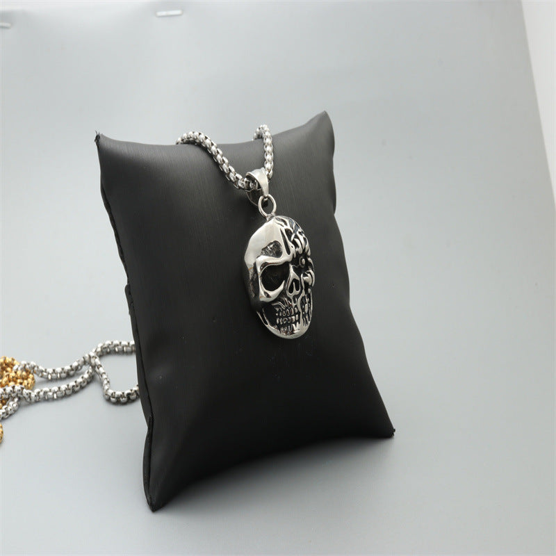 Classic Necklace with Timeless Appeal