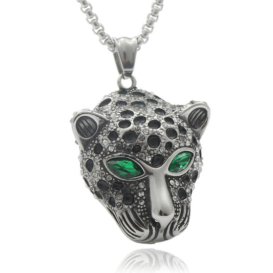 Charming Pendant for Any Occasion