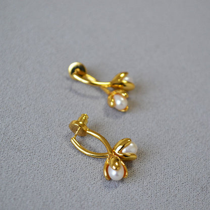 Charming Pearl Earring for Any Occasion