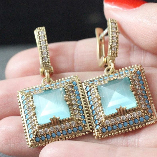 Vintage Handmade Earring