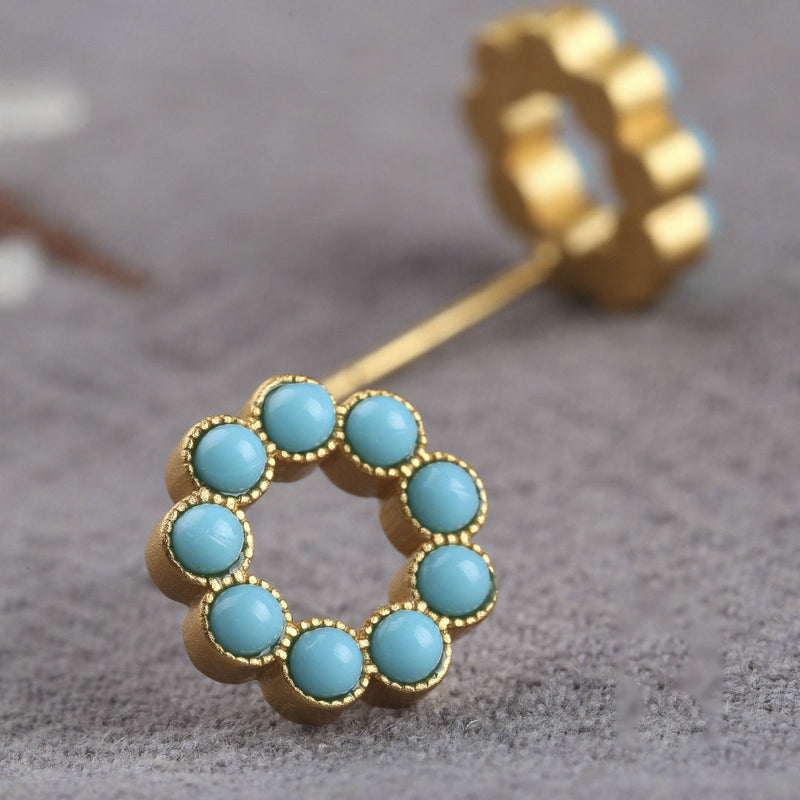 Vintage Handmade Gold Earring