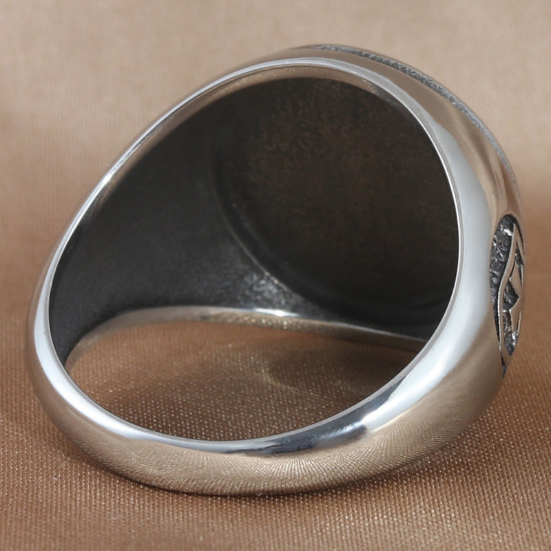 Beautiful Ring with Unique Style