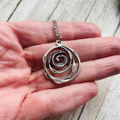 Classic Necklace with Timeless Appeal
