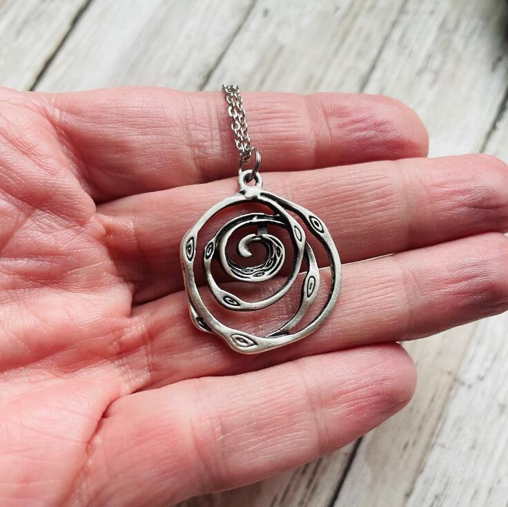Classic Necklace with Timeless Appeal
