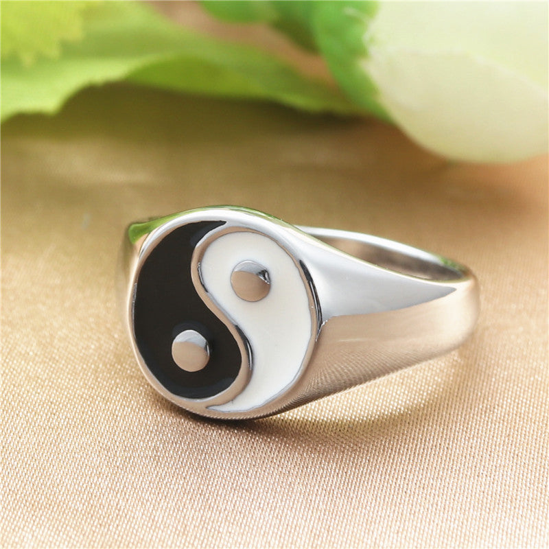 Classic Ring with Timeless Appeal