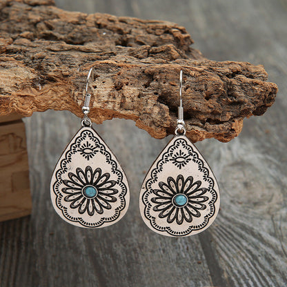 Classic Earring with Timeless Appeal