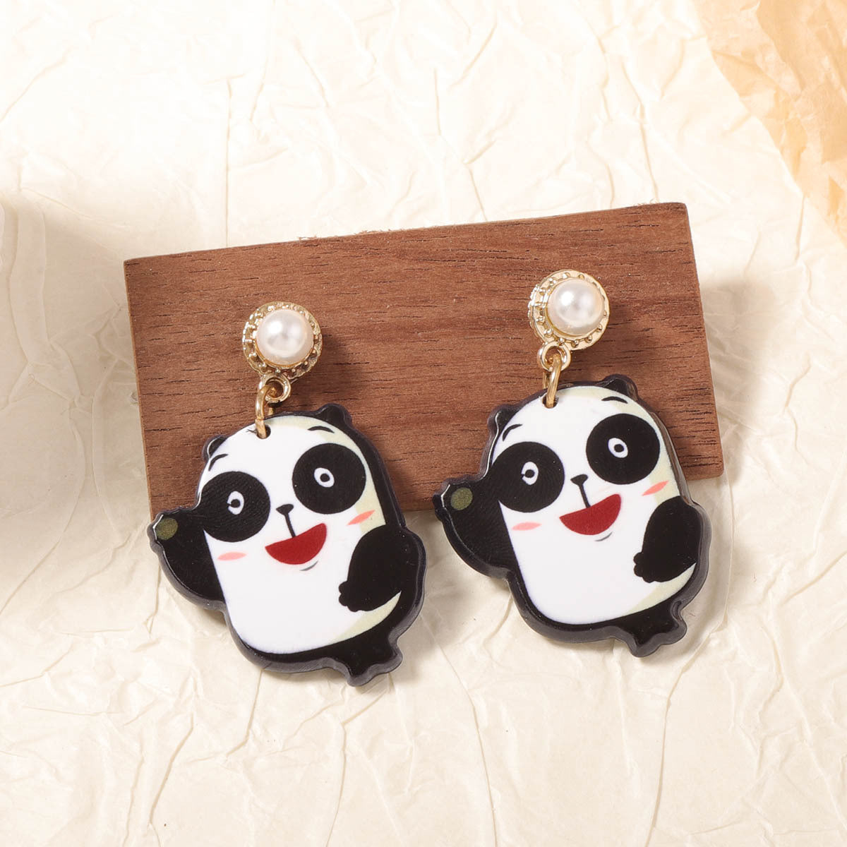 Stunning Pearl Earring for Daily Wear