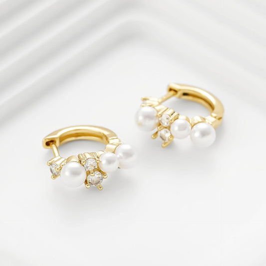 Charming Pearl Earring for Any Occasion