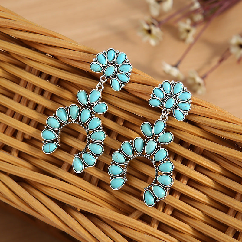 Beautiful Earring with Unique Style