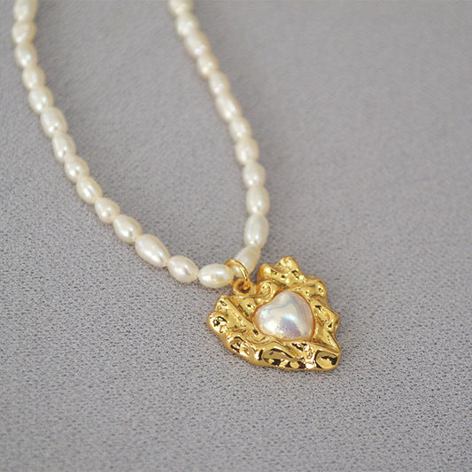 Charming Pearl Necklace for Any Occasion