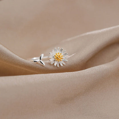 Beautiful Ring with Unique Style