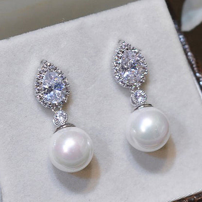 Delicate Artisan Pearl Earring