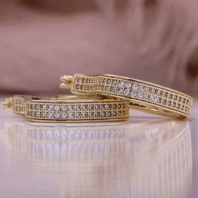 Charming Piece for Any Occasion