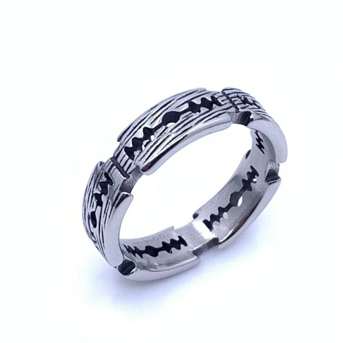 Charming Ring for Any Occasion