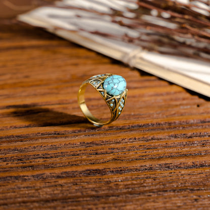 Charming Gold Ring for Any Occasion