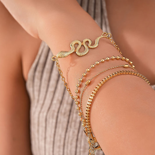 Beautiful Set with Unique Style