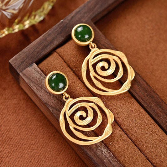 Elegant Gold Earring for Every Occasion