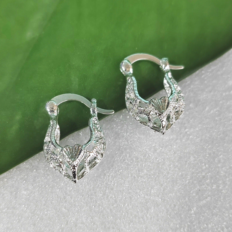 Charming Earring for Any Occasion