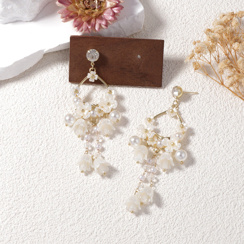 Stunning Pearl Earring for Daily Wear