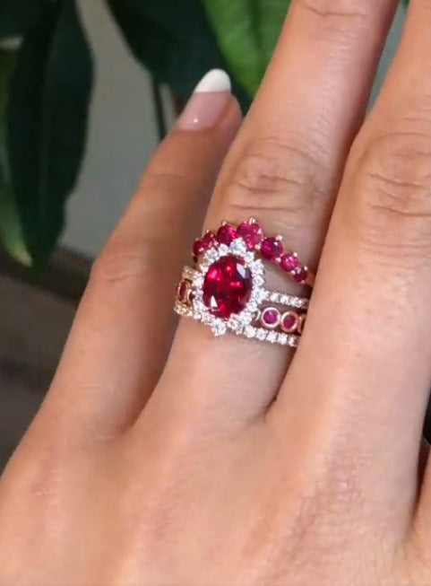 Romantic Gold Ring for Special Moments