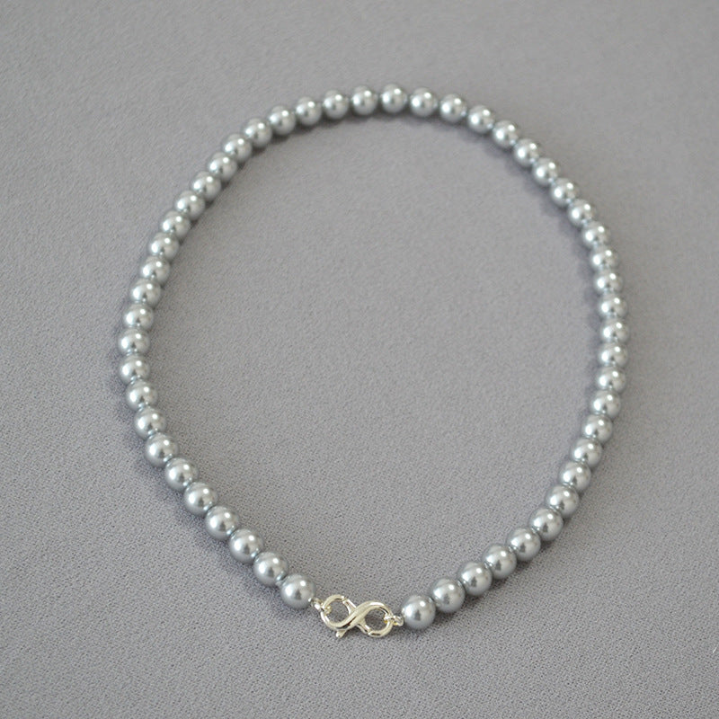 Classic Pearl Necklace with Timeless Appeal